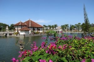Bali - Taman Ujung 600X400